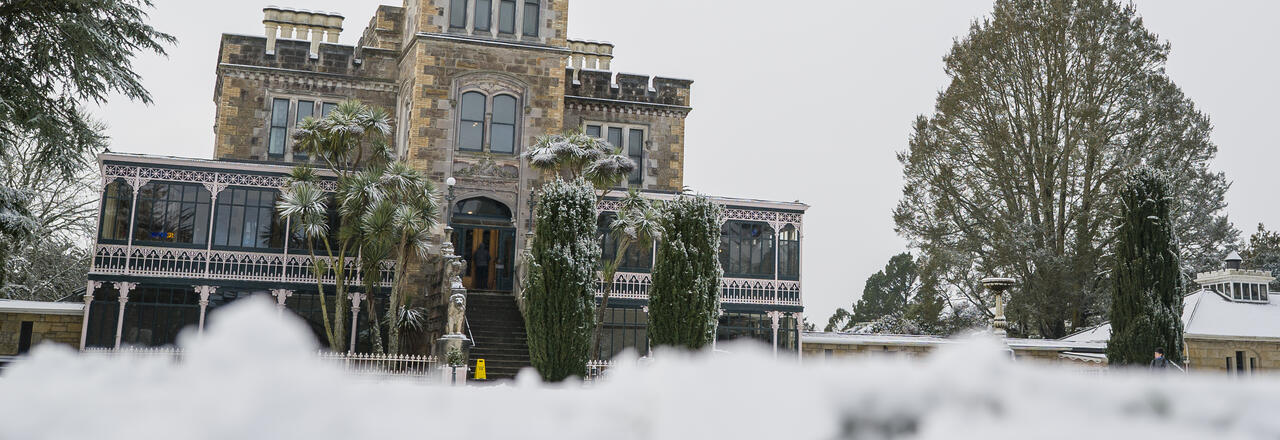 Snow at Larnach Castle, Dunedin
