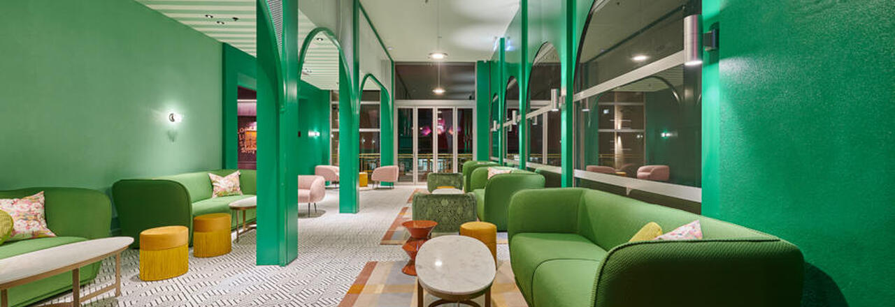 Naumi Studio Hotel Wellington, The Parlour