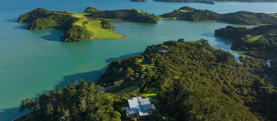 Paroa Bay Vineyard. Russell