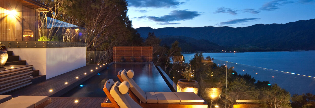 Split Apple Retreat Pool at Night