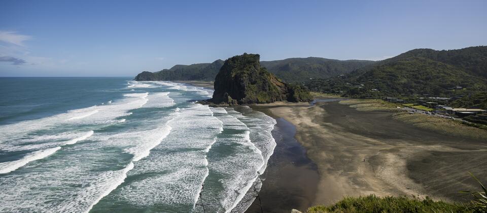 Piha Beach