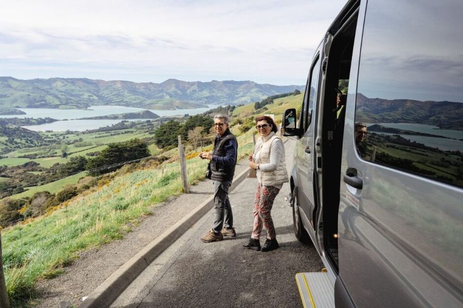 Alpine Luxury Tours, Akaroa and Banks Peninsula Tour 
