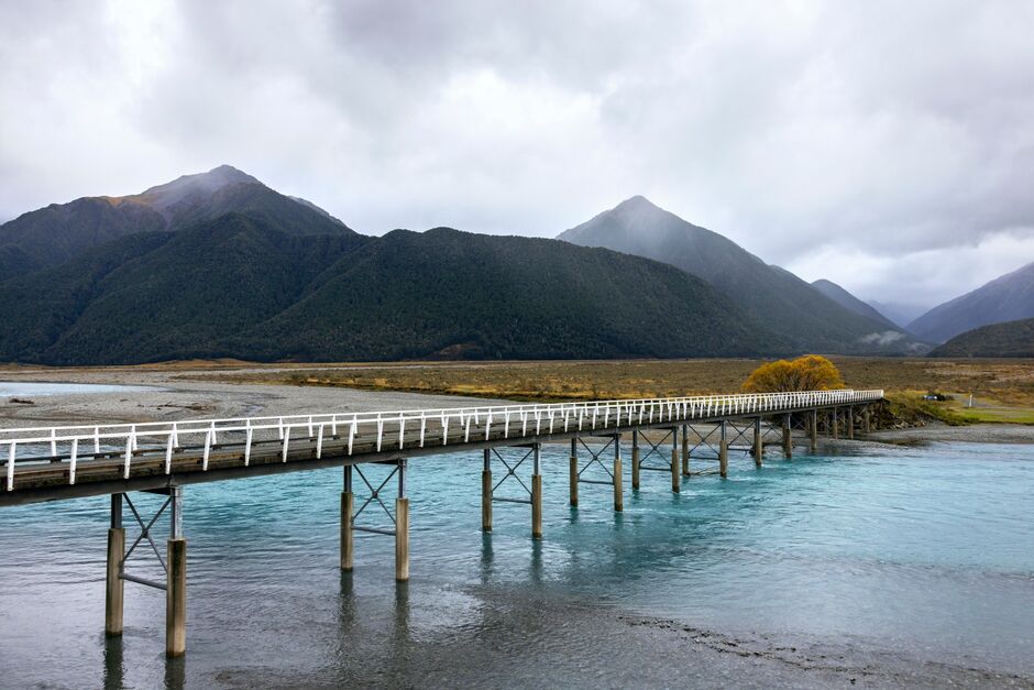Tranz Alpine: Scenic Train Christchurch to Greymouth
