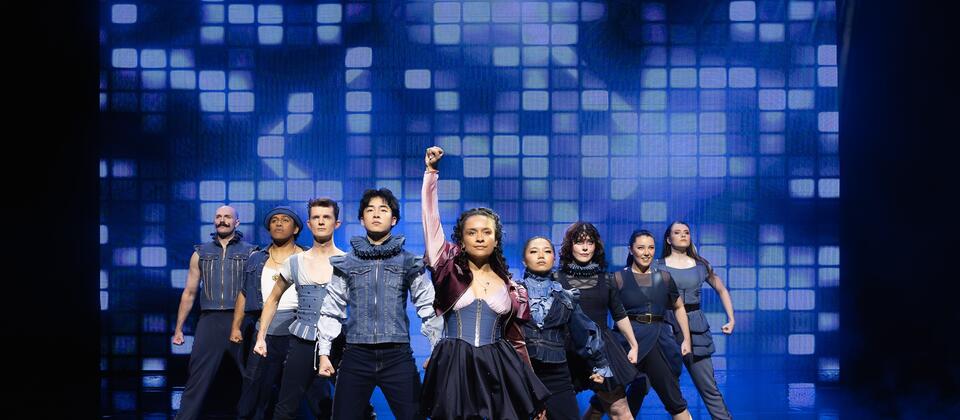 &amp; Juliet Musical, Nationwide