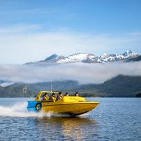 Jet boating, Fiordland 