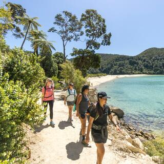 Walking the Abel Tasman National Park, Nelson
