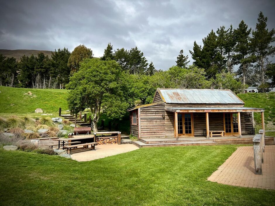 Royalburn Farm Tour, Alpine Luxury Tours, Queenstown