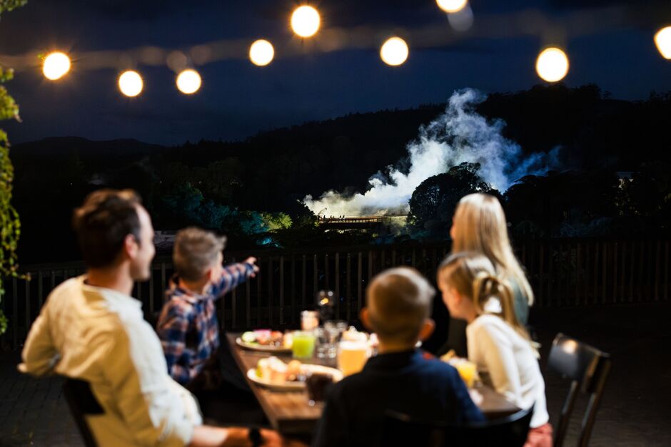 Te Puia Te Pō Hāngī Dinner, Rotorua