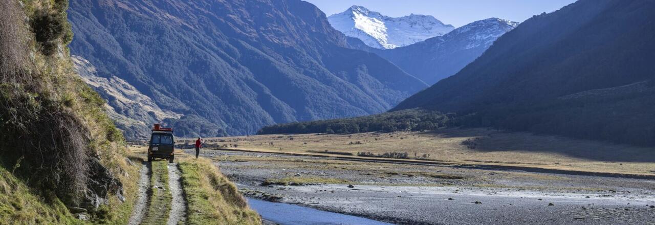Matukituki Valley Safari and Walk