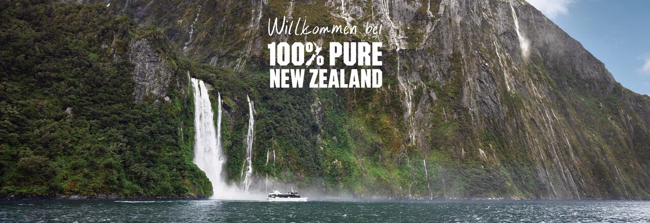 Cruising Milford Sound