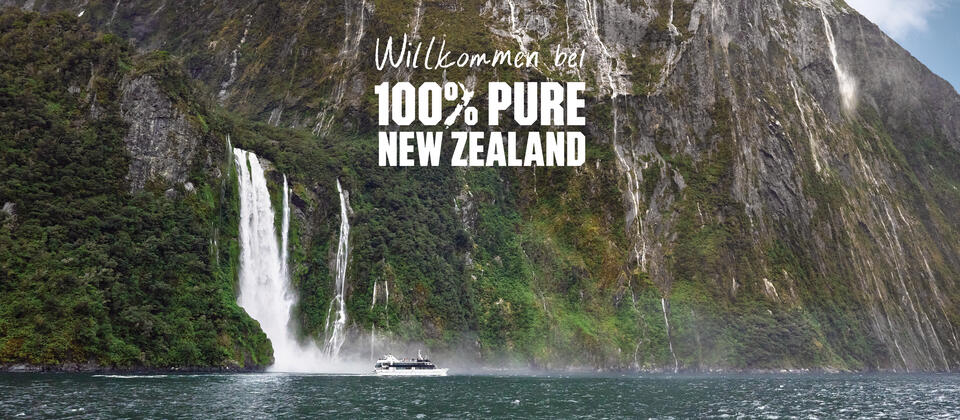 Cruising Milford Sound