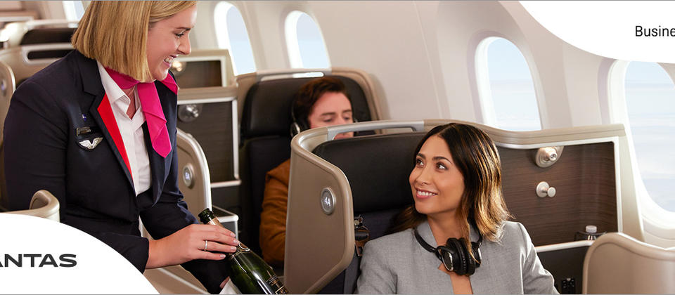 qantas 787 business lady drink service border