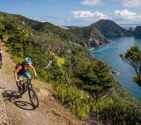 "Tourism New Zealand & Ngā Haerenga New Zealand Cycle Trails are pleased to invite you to become a New Zealand North Island Cycling expert through this expre...