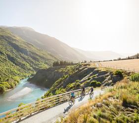 Tourism New Zealand & Ngā Haerenga New Zealand Cycle Trails are pleased to invite you to become a New Zealand South Island Cycling expert through this expres...